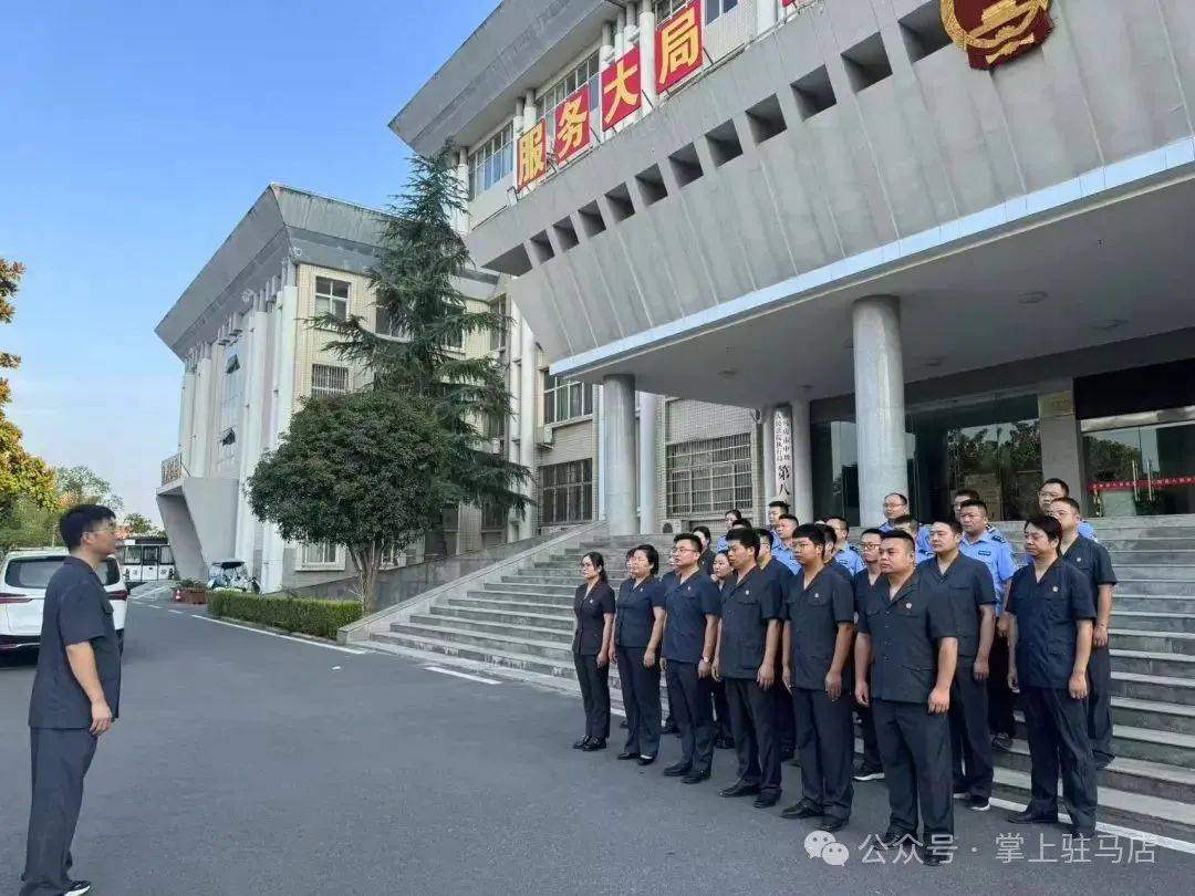 现场画面曝光！河南驻马店出动多名干警<strong></p>
<p>广州虚拟币公司</strong>，多人被带走！