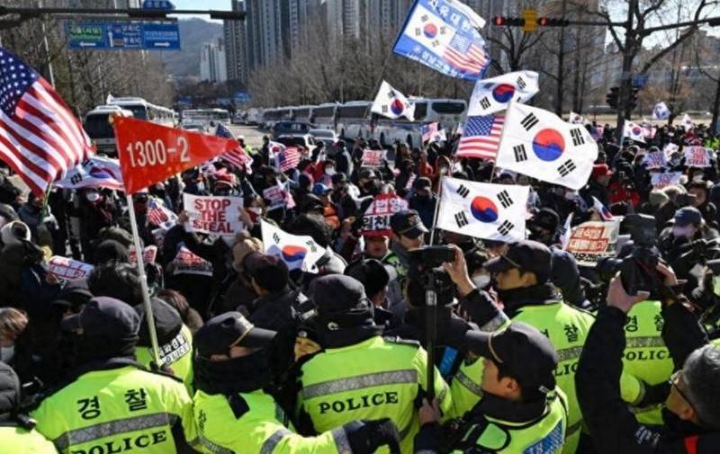 中国驻韩大使馆遭到袭击<strong></p>
<p>如何看虚拟币项目进展</strong>，韩国警方对此视而不见，李在明为何选择保持“沉默”？