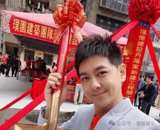 调侃“接受不了生女儿”被骂好几天<strong></p>
<p>上海虚拟币培训室</strong>，他自曝差点因此家庭破裂......