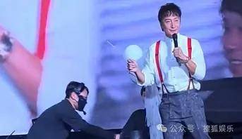 调侃“接受不了生女儿”被骂好几天<strong></p>
<p>上海虚拟币培训室</strong>，他自曝差点因此家庭破裂......