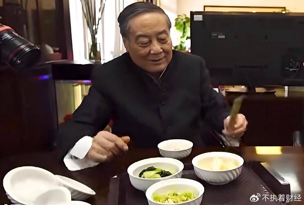 宗庆后声称一天只花几块钱<strong></p>
<p>上海虚拟币培训室</strong>，实际上满世界买豪宅，海外资产18亿