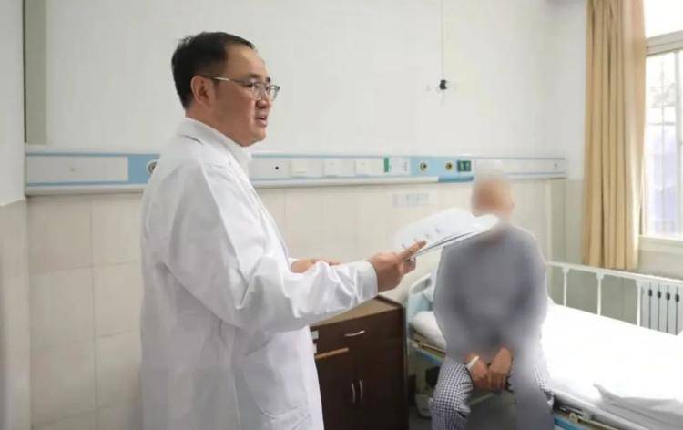 重大突破<strong></p>
<p>上海虚拟币培训室</strong>！济南市中心医院宋勇峰教授获批国家自然科学基金青年科学基金项目（A类）