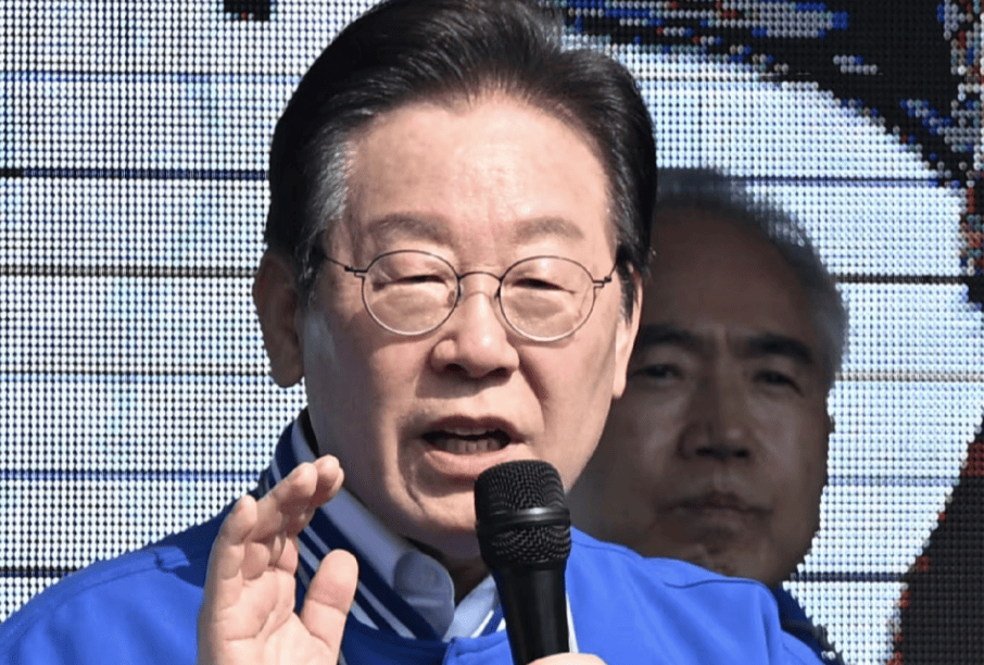 关键时刻！多国一把手将出席九三阅兵<strong></p>
<p>remme</strong>，特朗普有特殊安排，李在明派人来访华