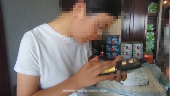 开学前<strong></p>
<p>金属链</strong>，杭州女老板接到某中学300盒燕窝大订单，结果差点损失14万元！警方紧急提醒