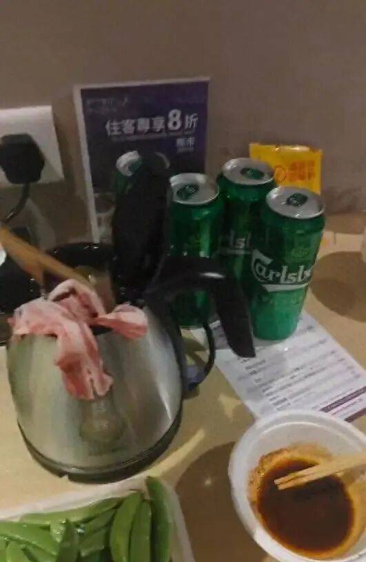 男子发视频“炫耀”用客房水壶煮火锅<strong></p>
<p>虚拟币涨速软件</strong>，当事酒店回应