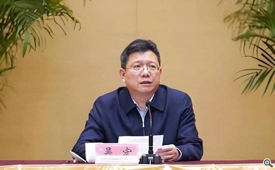 苏州工业园的“破窗效应”<strong></p>
<p>虚拟币涨速软件</strong>，管委会主任吴宏落马