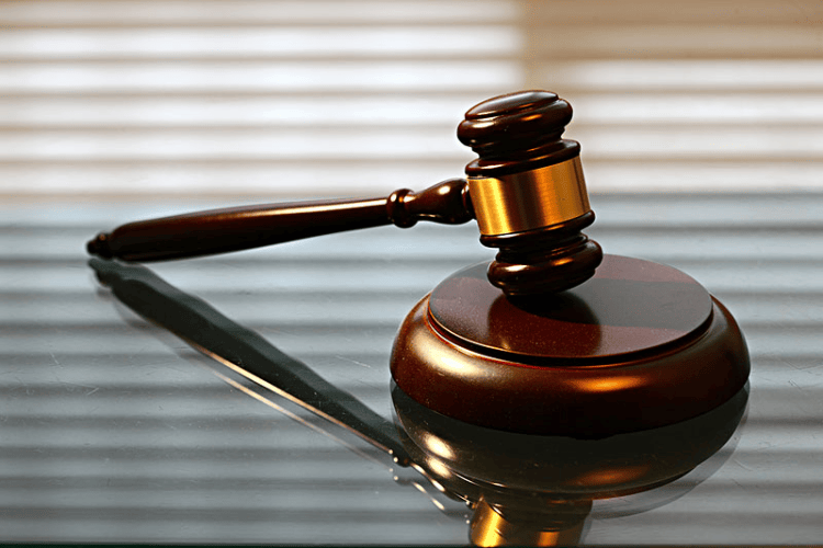 女子说完“死了一晚上死了吗”<strong></p>
<p>人工智能虚拟现实币</strong>，男友跳车身亡！判赔21万多