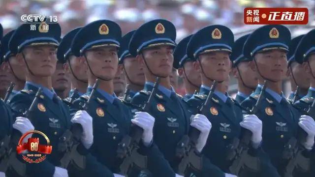 不装了<strong></p>
<p>虚拟币</strong>！一口气看完九三大阅兵武器装备！谁说我们一个也不认识？