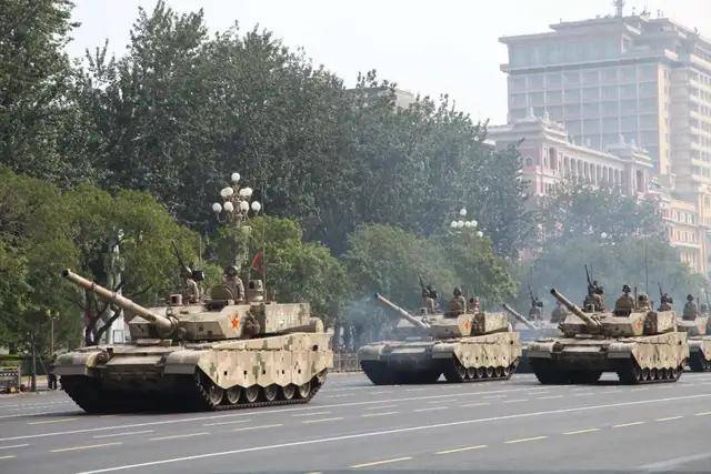 不装了<strong></p>
<p>虚拟币</strong>！一口气看完九三大阅兵武器装备！谁说我们一个也不认识？