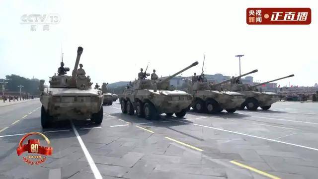 不装了<strong></p>
<p>虚拟币</strong>！一口气看完九三大阅兵武器装备！谁说我们一个也不认识？