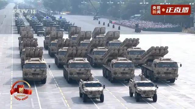 不装了<strong></p>
<p>虚拟币</strong>！一口气看完九三大阅兵武器装备！谁说我们一个也不认识？