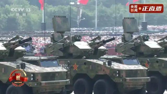 不装了<strong></p>
<p>虚拟币</strong>！一口气看完九三大阅兵武器装备！谁说我们一个也不认识？