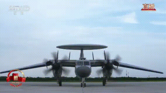 不装了<strong></p>
<p>虚拟币</strong>！一口气看完九三大阅兵武器装备！谁说我们一个也不认识？