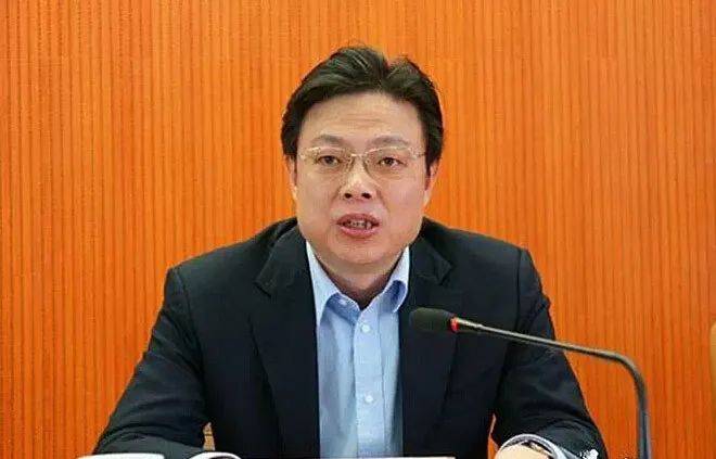 山东东营市委书记杨国强<strong></p>
<p>知乎</strong>，履新海南省领导