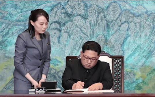 金正恩女儿首登国际舞台<strong></p>
<p>知乎</strong>，引爆接班传闻！英国首相被架空，工党内斗成全武行…