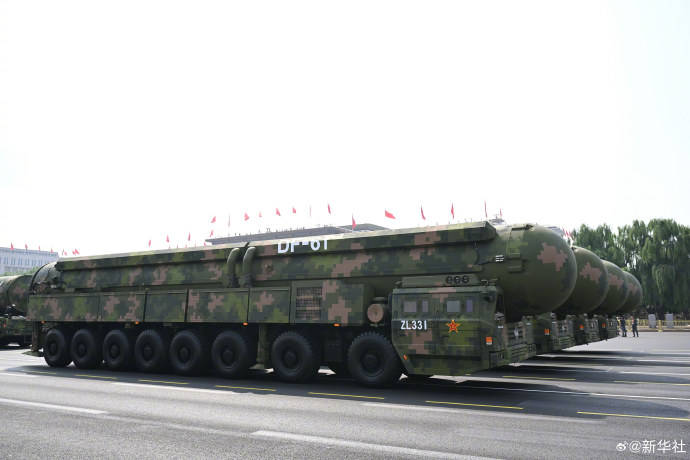 金灿荣：阅兵式上让<strong></p>
<p>知乎</strong>我大受震撼的五件大杀器