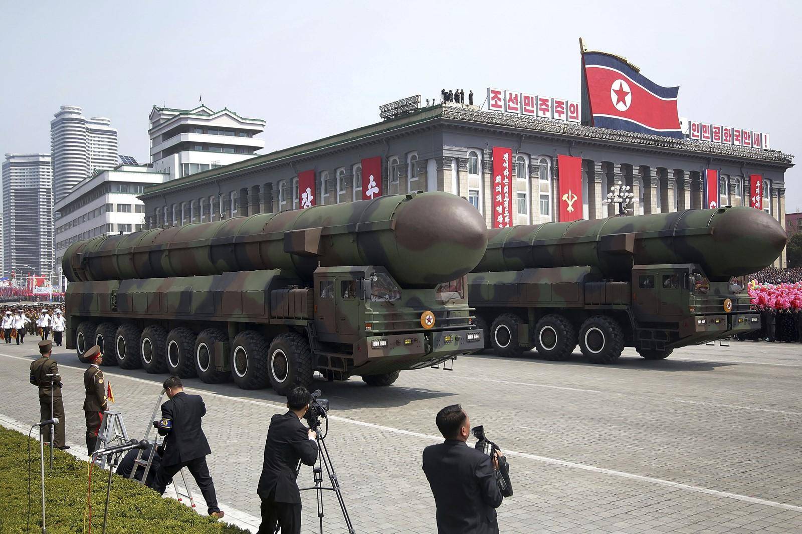 美海豹特种兵突袭胡塞<strong></p>
<p>虚拟币现场交易</strong>，7500万美元战机坠毁，开火杀死30名也门人
