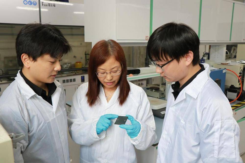 <strong></p>
<p>虚拟币买卖委托价</strong>我国科研人员在无机光伏材料薄膜化领域取得新进展