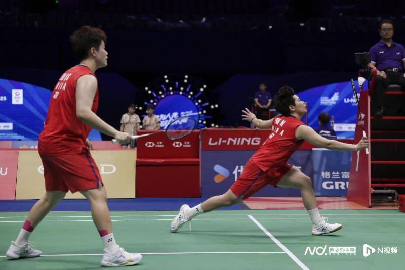 中国羽毛球大师赛于深圳开拍<strong></p>
<p>虚拟币委托价低了</strong>，国羽首日7战4胜