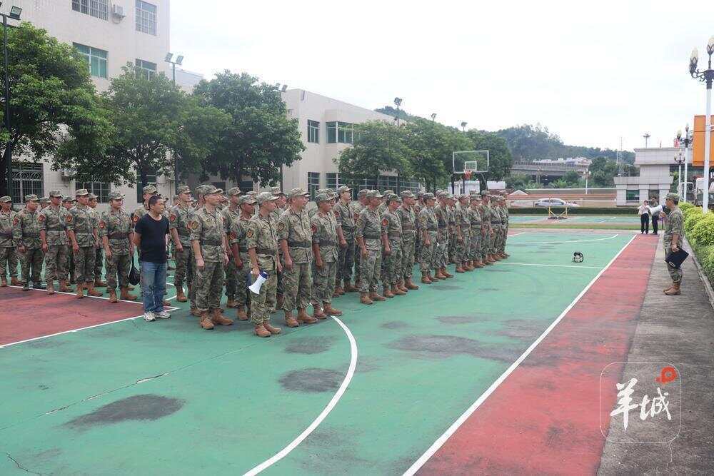 台风就是命令<strong></p>
<p>人民币买虚拟币网站</strong>！广东省军区官兵和民兵严阵以待