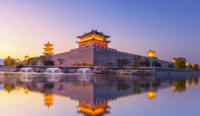 中华传统建筑之美<strong></p>
<p>虚拟币天王</strong>，因情而彰