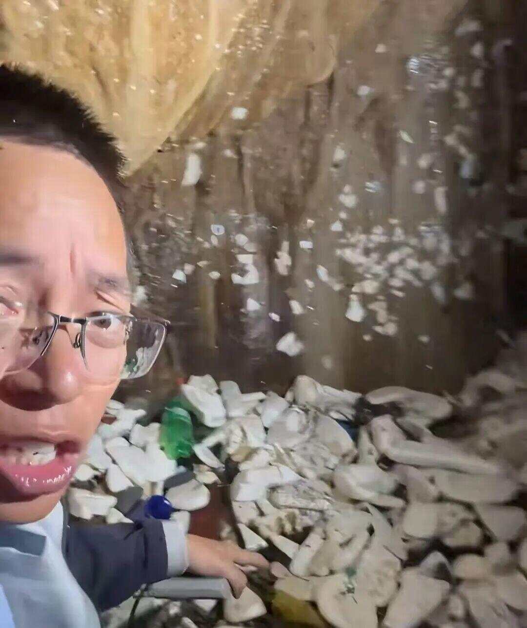 网友曝光溶洞垃圾成山、粪便满地<strong></p>
<p>irc虚拟币交易</strong>，“至少十层楼高”！官方通报