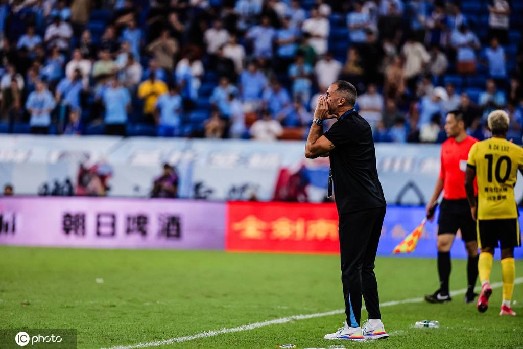 上任不到3个月<strong></p>
<p>虚拟币挖矿芯片</strong>！新鹏城官宣穆尼奥斯下课 陈涛任代理主帅