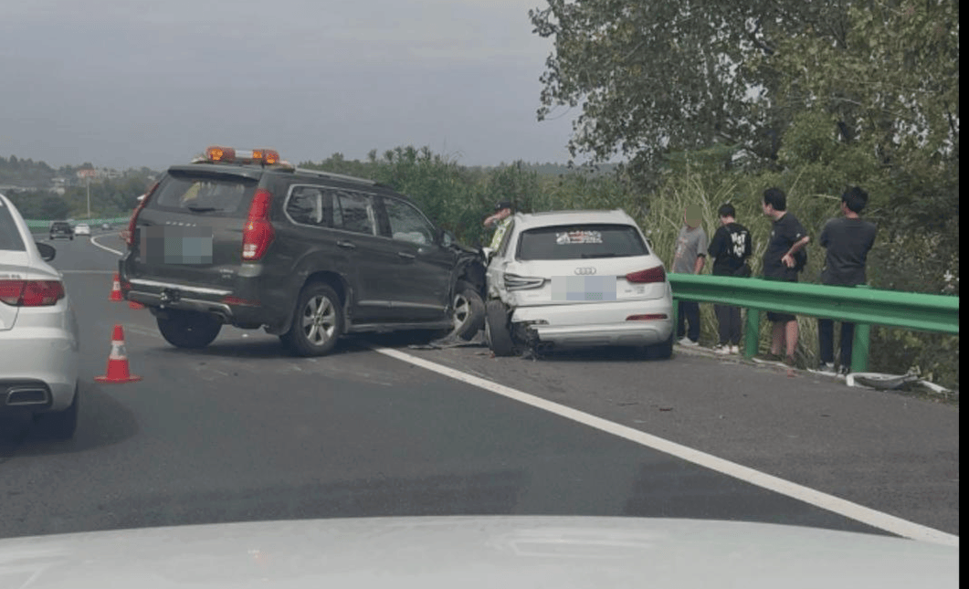 “司机像没意识了一样！”男子称SUV在高速上慢行、撞上石墩也不停<strong></p>
<p>虚拟币模拟交易</strong>，交警：司机目前无生命危险