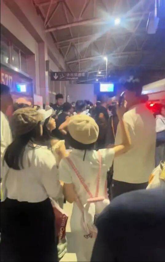 大连地铁发生故障停运一小时<strong></p>
<p>虚拟币模拟交易</strong>，目击者称看到120和警车，工作人员否认列车和人相撞，故障原因在落实中