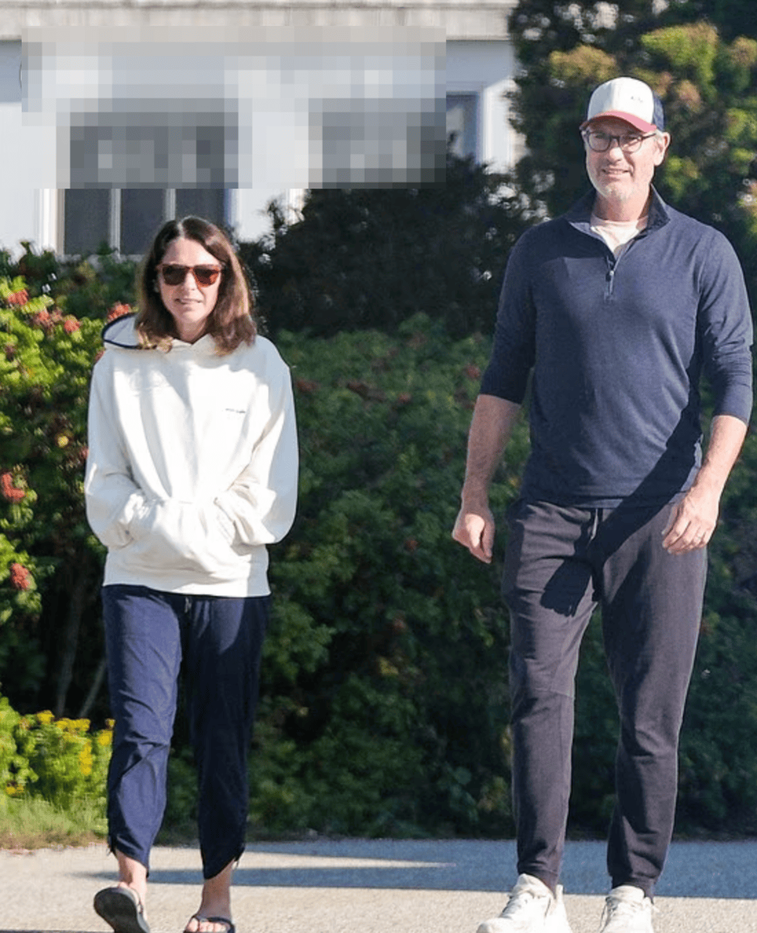 演唱会“出轨门”女方离婚进行时<strong></p>
<p>虚拟币模拟交易</strong>，CEO男主被拍到戴婚戒与妻散步