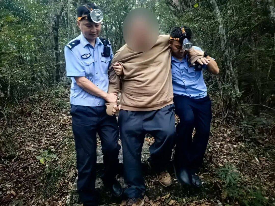 杭州一山脚下<strong></p>
<p>虚拟币实力排名</strong>，网约车司机报警！从清晨等到深夜，未等到乘客下山……紧急搜救！