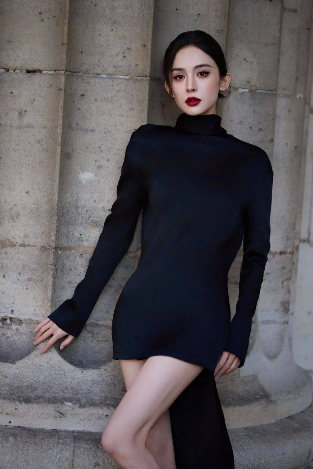 时装周上的女明星<strong></p>
<p>虚拟币实力排名</strong>，秋冬氛围感一键封顶！