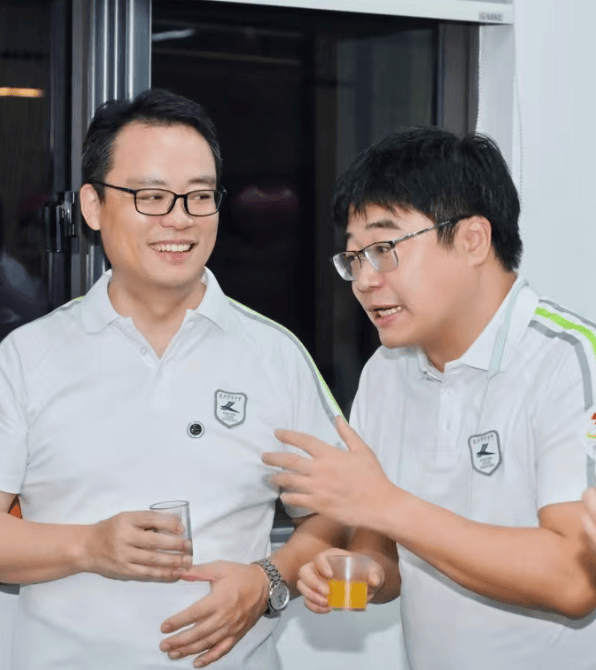 那个让老师骄傲的“调皮”班级！30年同学聚会<strong></p>
<p>虚拟币声音报警器</strong>，还伴有一封来自贵州的感谢信