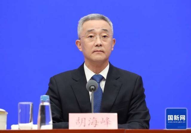 我国全面开展低保边缘家庭和刚性支出困难家庭认定<strong></p>
<p>edu</strong>，稳步提高救助保障水平