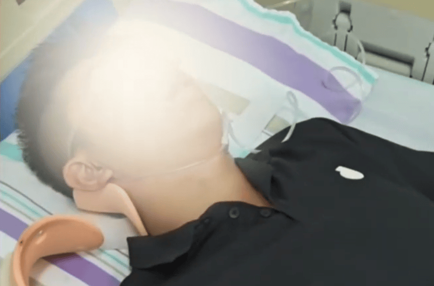 女司机撞到未拴绳的狗<strong></p>
<p>虚拟火币</strong>，同车男子遭狗主人亲友围殴！警方通报