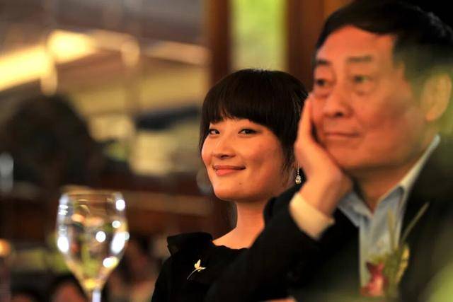 接班后<strong></p>
<p>虚拟火币</strong>，宗馥莉做错了什么？