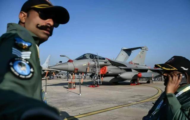 攻击-11进驻西部边境<strong></p>
<p>诺贝尔币虚拟货币发行</strong>，要不是卫星图曝光，印度永远不知道早已被盯上