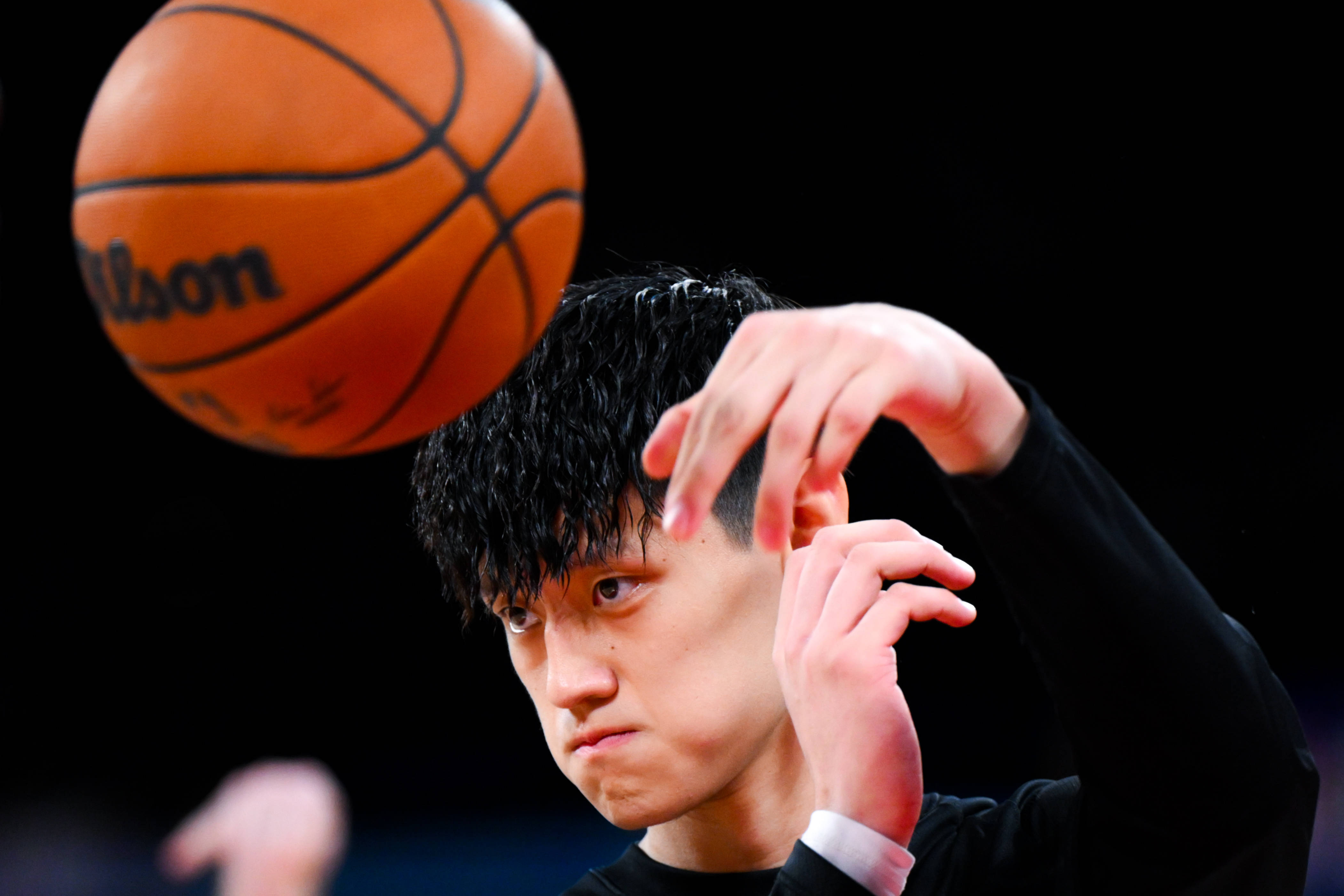 曾凡博谈重伤：除<strong></p>
<p>诺贝尔币虚拟货币发行</strong>了腰伤 脑部也有一些严重的问题