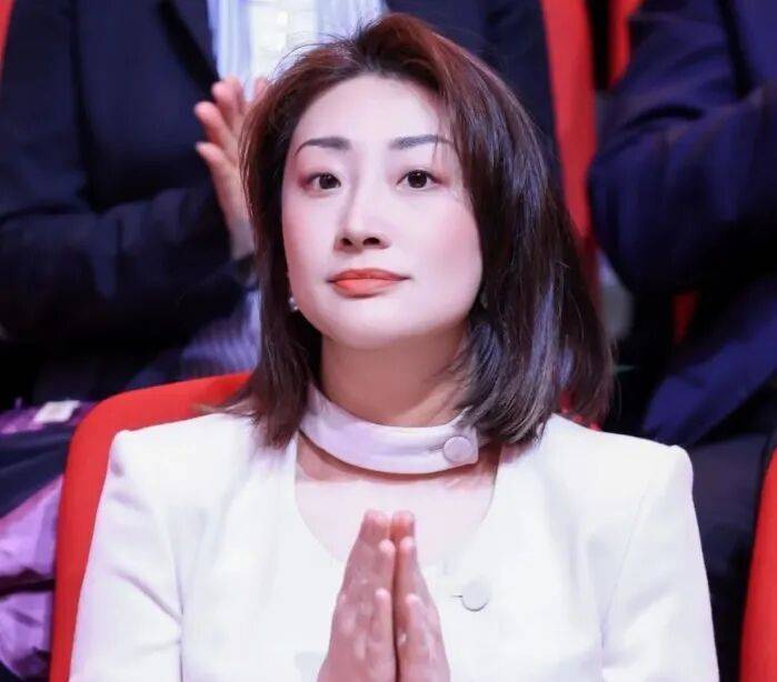 娃哈哈“内战”打到了最残酷的时候<strong></p>
<p>虚拟货币雷达币最新新闻</strong>，宗馥莉这次腹背受敌