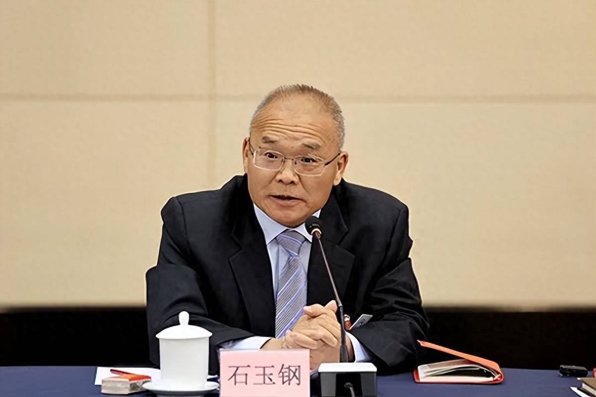 云南省委副书记石玉钢<strong></p>
<p>虚拟货币炒币经验</strong>，有新职