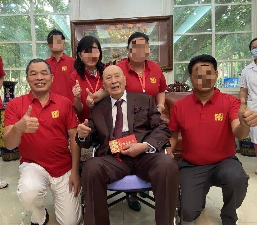 百岁院士声明“蹭合影”背后：双方交涉长达一年<strong></p>
<p>虚拟货币炒币经验</strong>，均称付诸法律