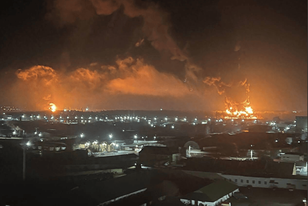 美国不给战斧拉倒<strong></p>
<p>虚拟币</strong>，乌克兰搬出先进导弹，陆海空联合轰炸俄罗斯