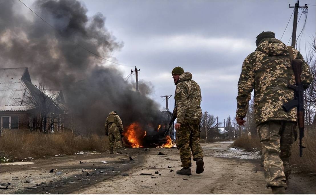 俄军在前线取得重大胜利<strong></p>
<p>虚拟币发行风险</strong>，1.5万名乌军遭围歼，普京突然下令，保护投降乌军！