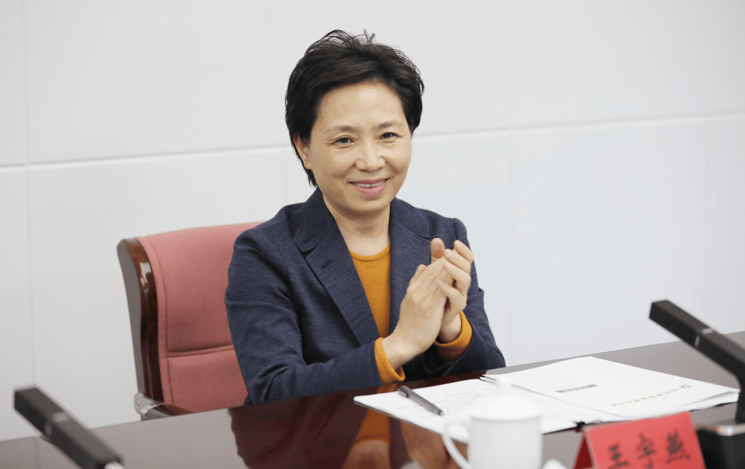 王宇燕<strong></p>
<p>虚拟币发行风险</strong>，已任中华全国供销合作总社理事会主任