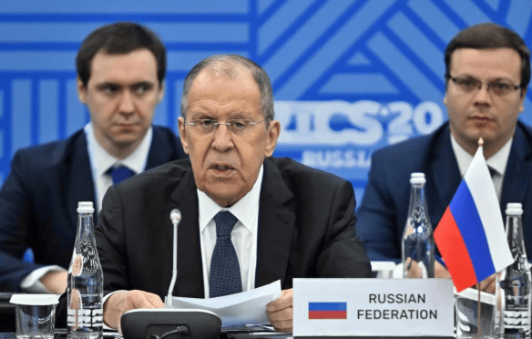 欧洲彻底炸锅！集体要求俄乌“停战”<strong></p>
<p>虚拟币发行风险</strong>，波兰放话：普京敢来就会被逮捕！拉夫罗夫回应态度很强硬