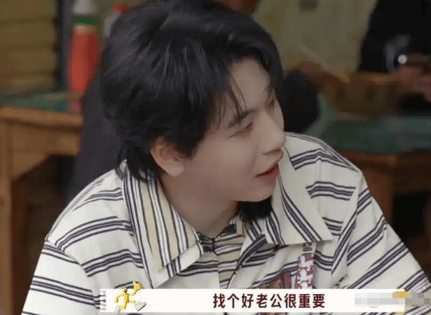 考古 | 唐嫣自曝与罗晋分居<strong></p>
<p>虚拟币发行风险</strong>，两岁女儿全靠外公带！恩爱夫妻也有烦恼？