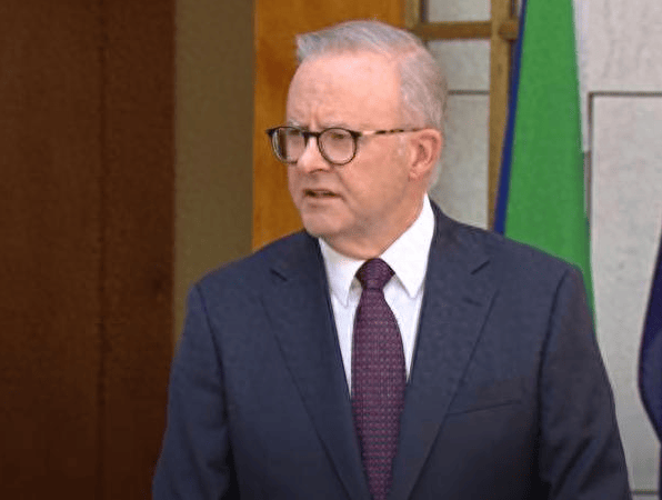 警报拉响!澳大利亚军机无视警告再闯南海<strong></p>
<p>虚拟币发行风险</strong>,解放军紧急出动,发射干扰弹,事情果然不简单