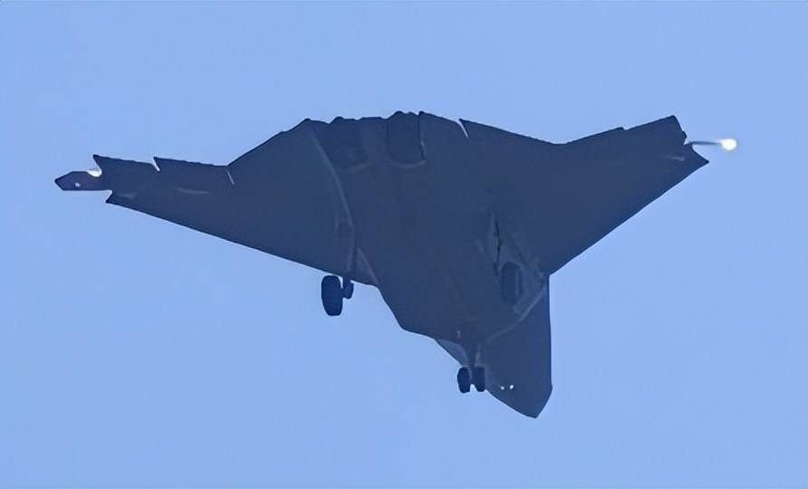 无空速管<strong></p>
<p>虚拟币如何低买高卖</strong>，疑似第二架歼-50：美国精神胜利法，新六代机东亚决战