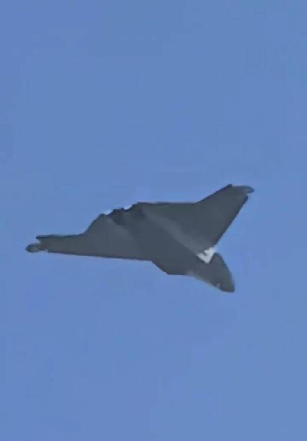 无空速管<strong></p>
<p>虚拟币如何低买高卖</strong>，疑似第二架歼-50：美国精神胜利法，新六代机东亚决战