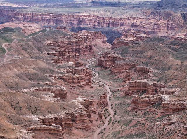 青年说 | 到中亚<strong></p>
<p>虚拟币如何低买高卖</strong>,奔赴一场激动人心的“探秘”